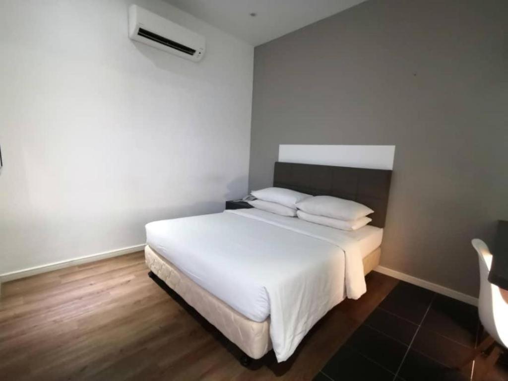 The Ardens Hotel - Austin Johor Bahru Zewnętrze zdjęcie